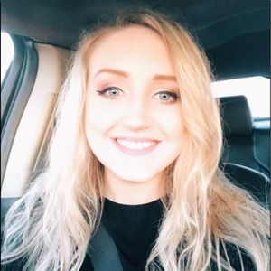 Meet your Posher, Grace